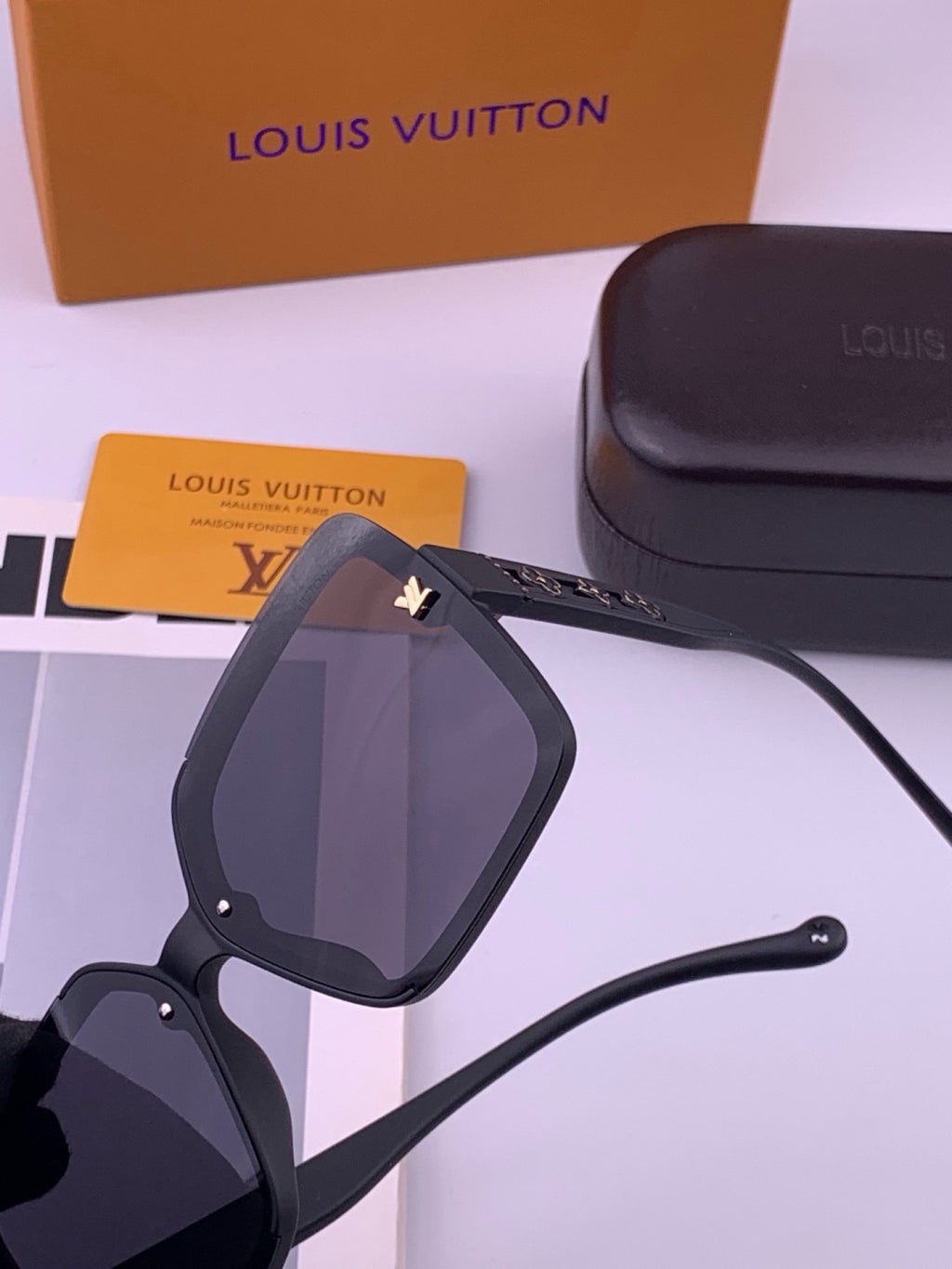 Louis Vuitton L5710 Polarized Square Brown Lens Sunglasses for Men & - 448518 - detail image 3