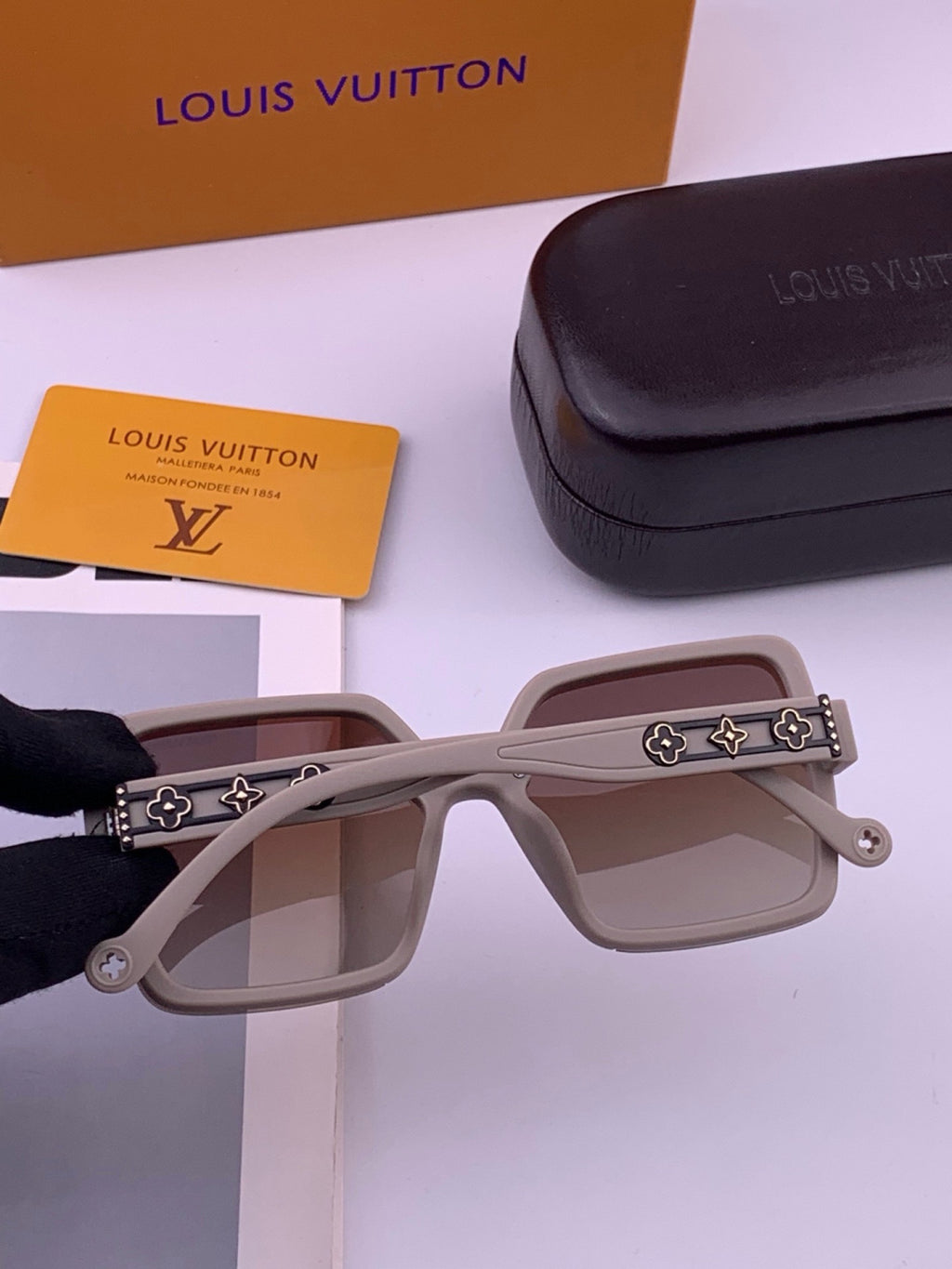 Louis Vuitton L5710 Polarized Square Brown Lens Sunglasses for Men & - 448519 - detail image 5
