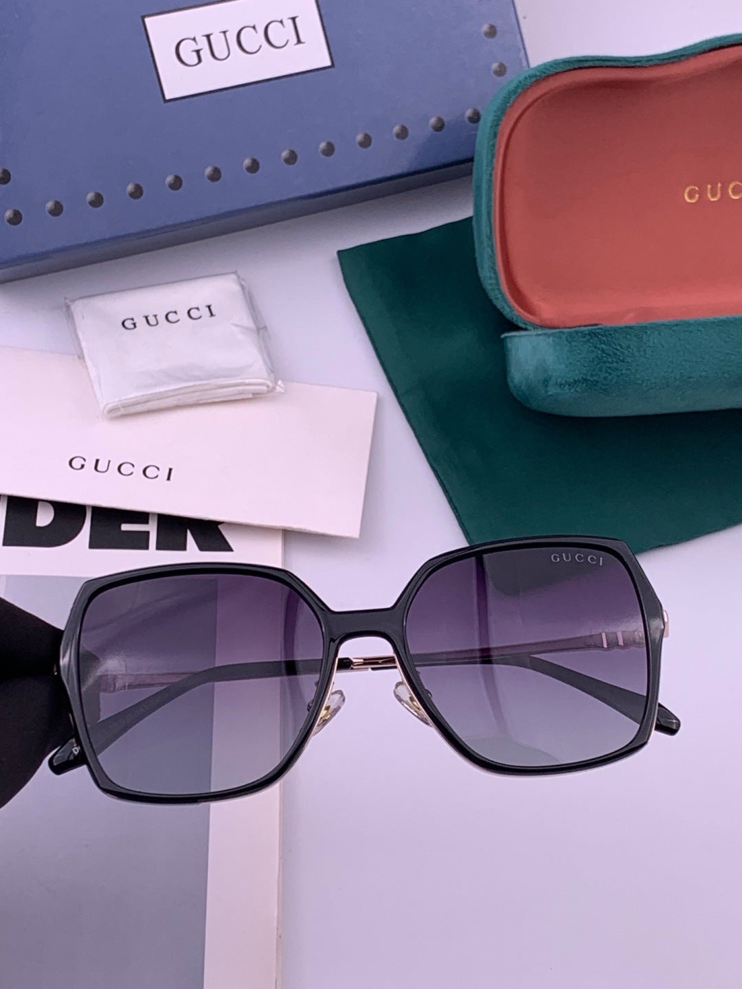 Gucci G6640 Polarized Round Red Lens Sunglasses for Women - 448882