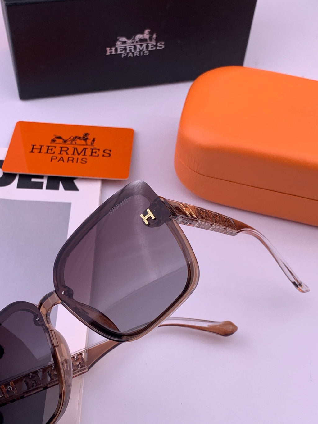 Hermès H7993 Square Gold Lens Sunglasses for Men & Women - 450030 - detail image 3