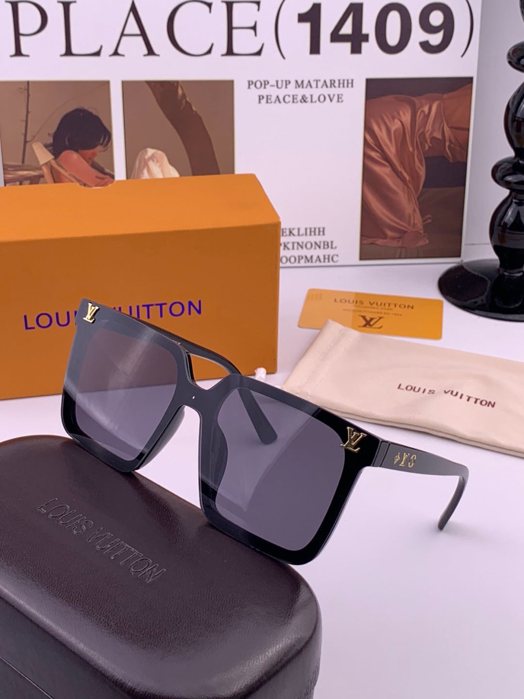 Louis Vuitton L6006 Oversized Black Lens Sunglasses for Men & Women - 448484 - detail image 2