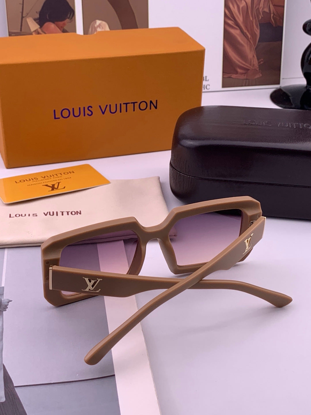Louis Vuitton L37004 Oversized Red Lens Sunglasses for Men & Women - 448487 - detail image 6