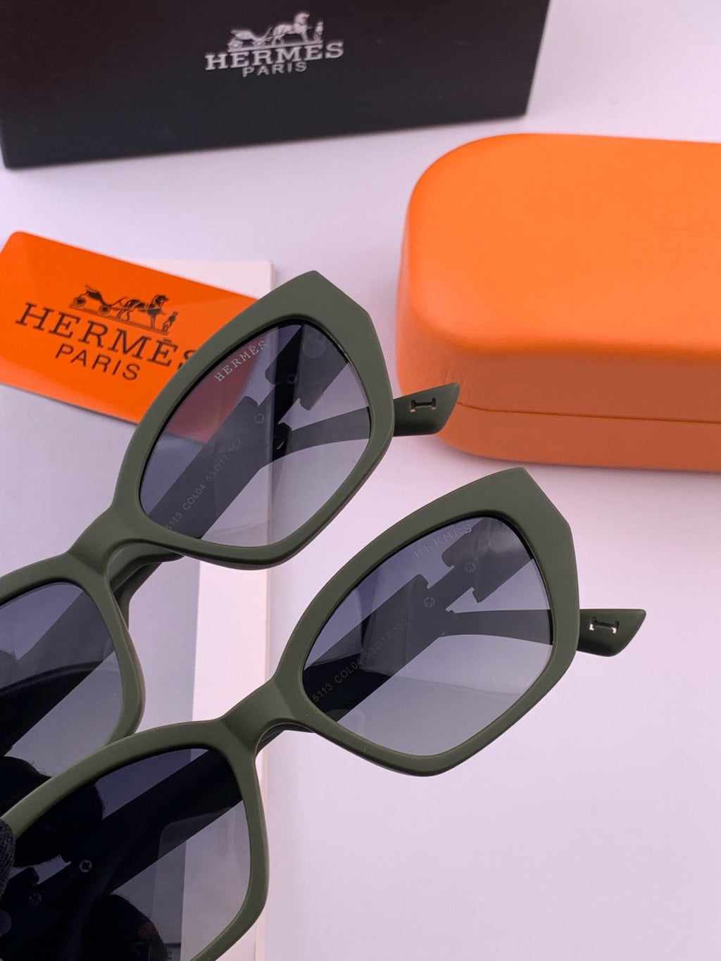 Hermès H3511 Polarized Square Black Lens Sunglasses for Men & Women - 466420 - detail image 3