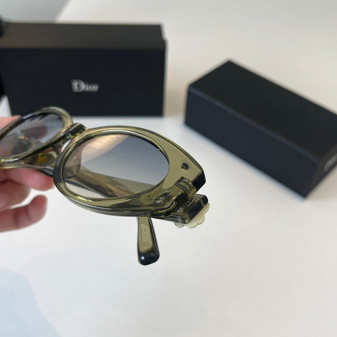 Dior Fashion Silver Lens Sunglasses for Men & Women - 465360 - detail image 6