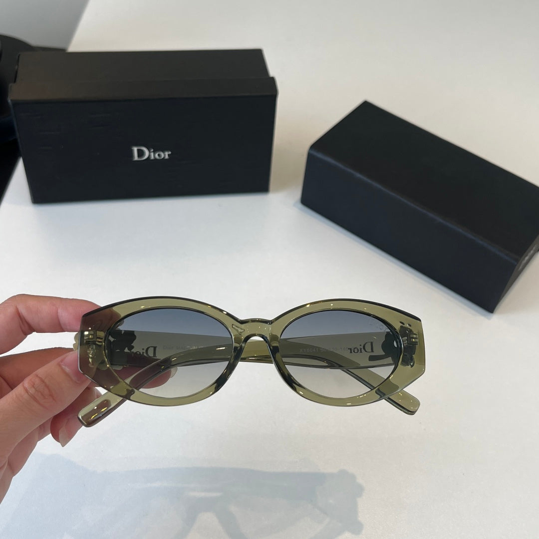 Dior Fashion Silver Lens Sunglasses for Men & Women - 465360 - detail image 5