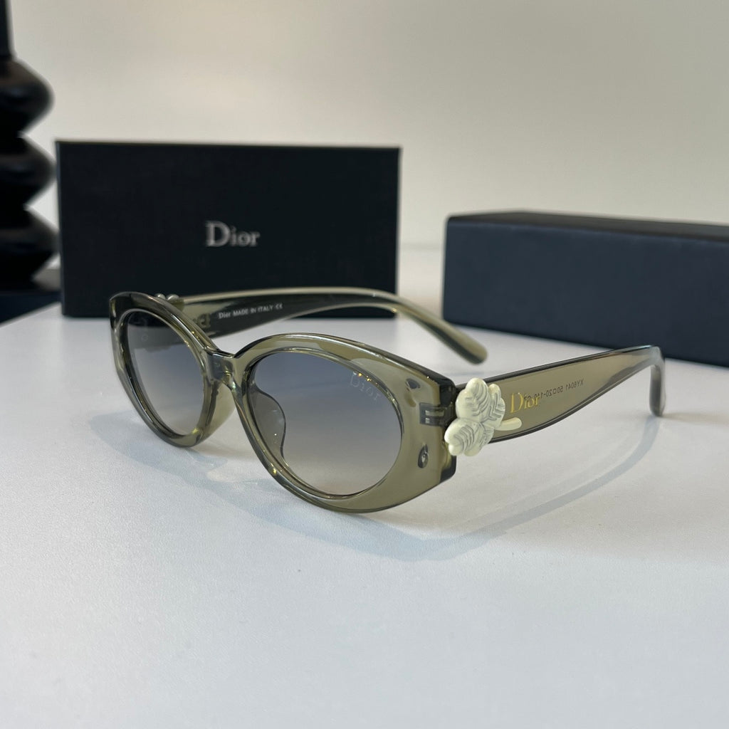 Dior Fashion Silver Lens Sunglasses for Men & Women - 486773 - detail image 3