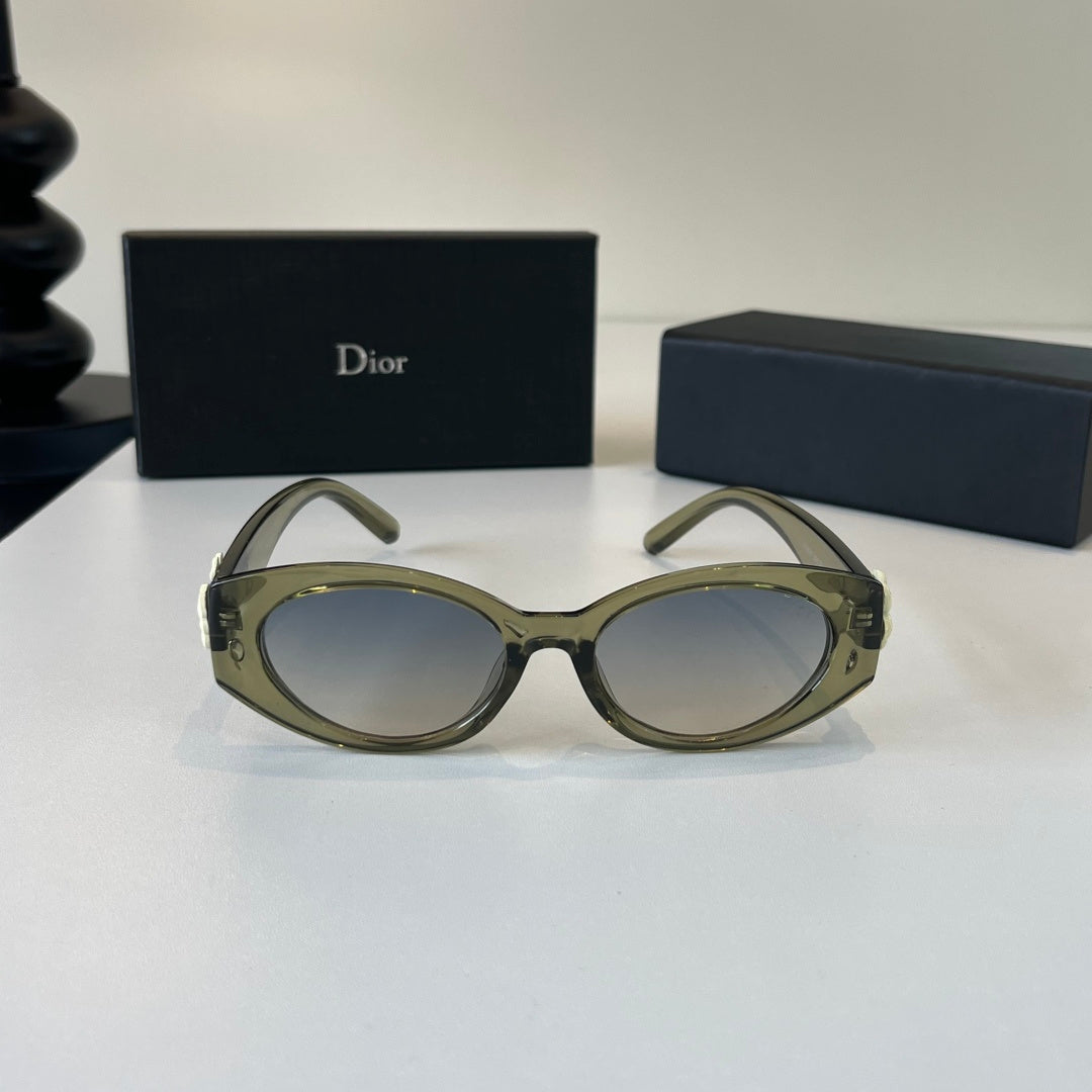 Dior Fashion Silver Lens Sunglasses for Men & Women - 465360 - detail image 2