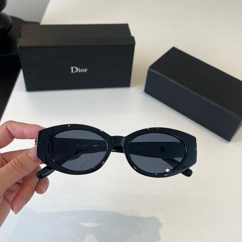 Dior Fashion Silver Lens Sunglasses for Men & Women - 465358 - detail image 5