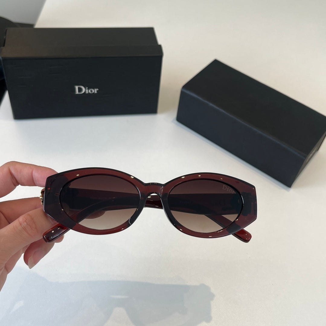 Dior Fashion Red Lens Sunglasses for Men & Women - 486775 - detail image 5