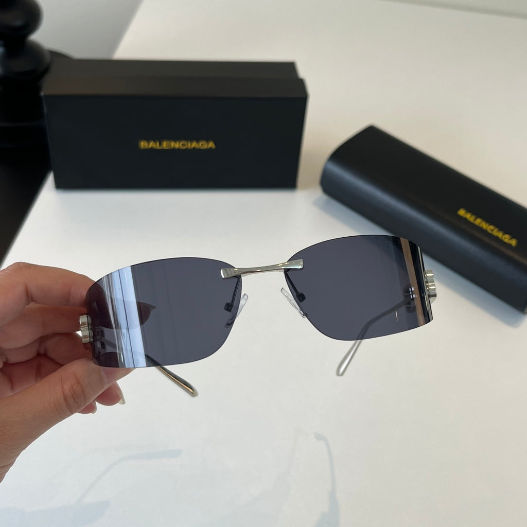 Balenciaga Rectangular Silver Lens Sunglasses for Men & Women - 466024 - detail image 7