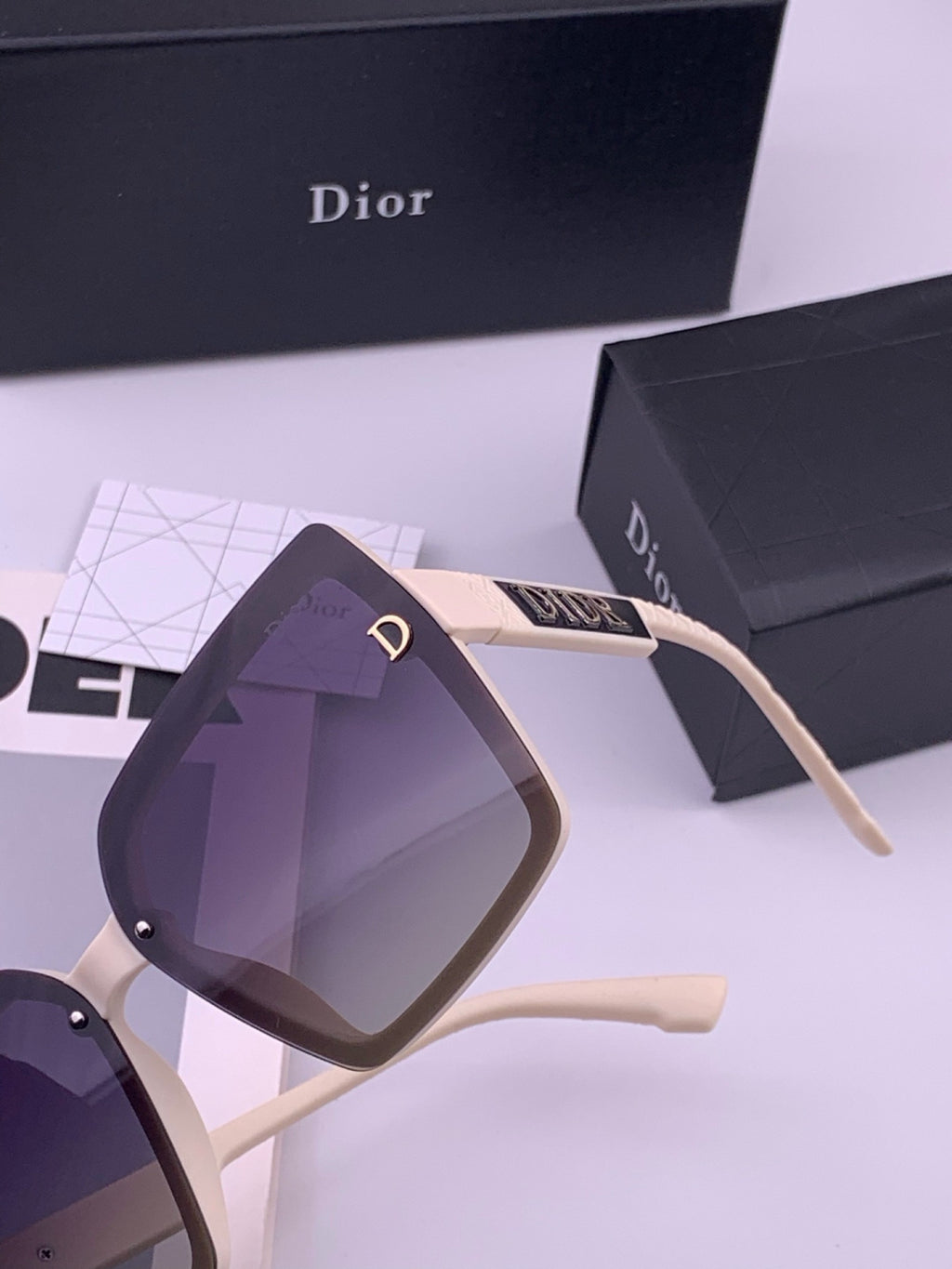 Dior D6514 Polarized Square Black Lens Sunglasses for Men & Women - 465377 - detail image 5