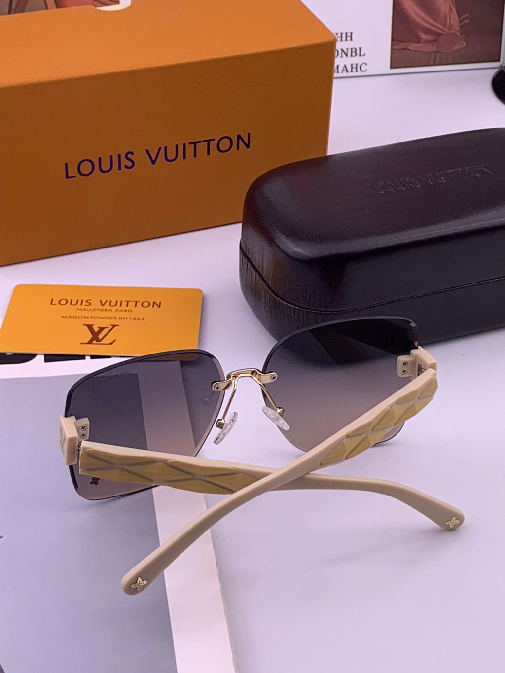 Louis Vuitton L1550 Square Brown Lens Sunglasses for Men & Women - detail image 7