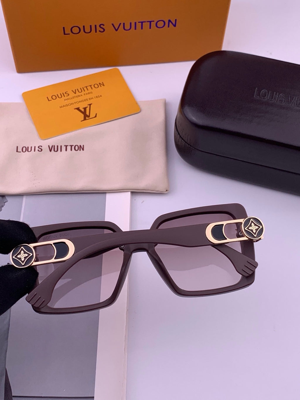 Louis Vuitton L5304 Polarized Square Brown Lens Sunglasses for Men & - 464755 - detail image 5