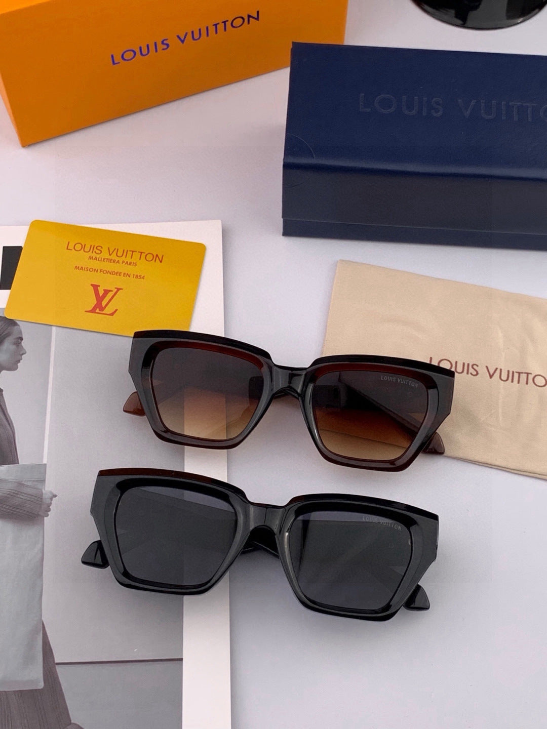 Louis Vuitton L26900 Square Black Lens Sunglasses for Women - 464801 - detail image 5