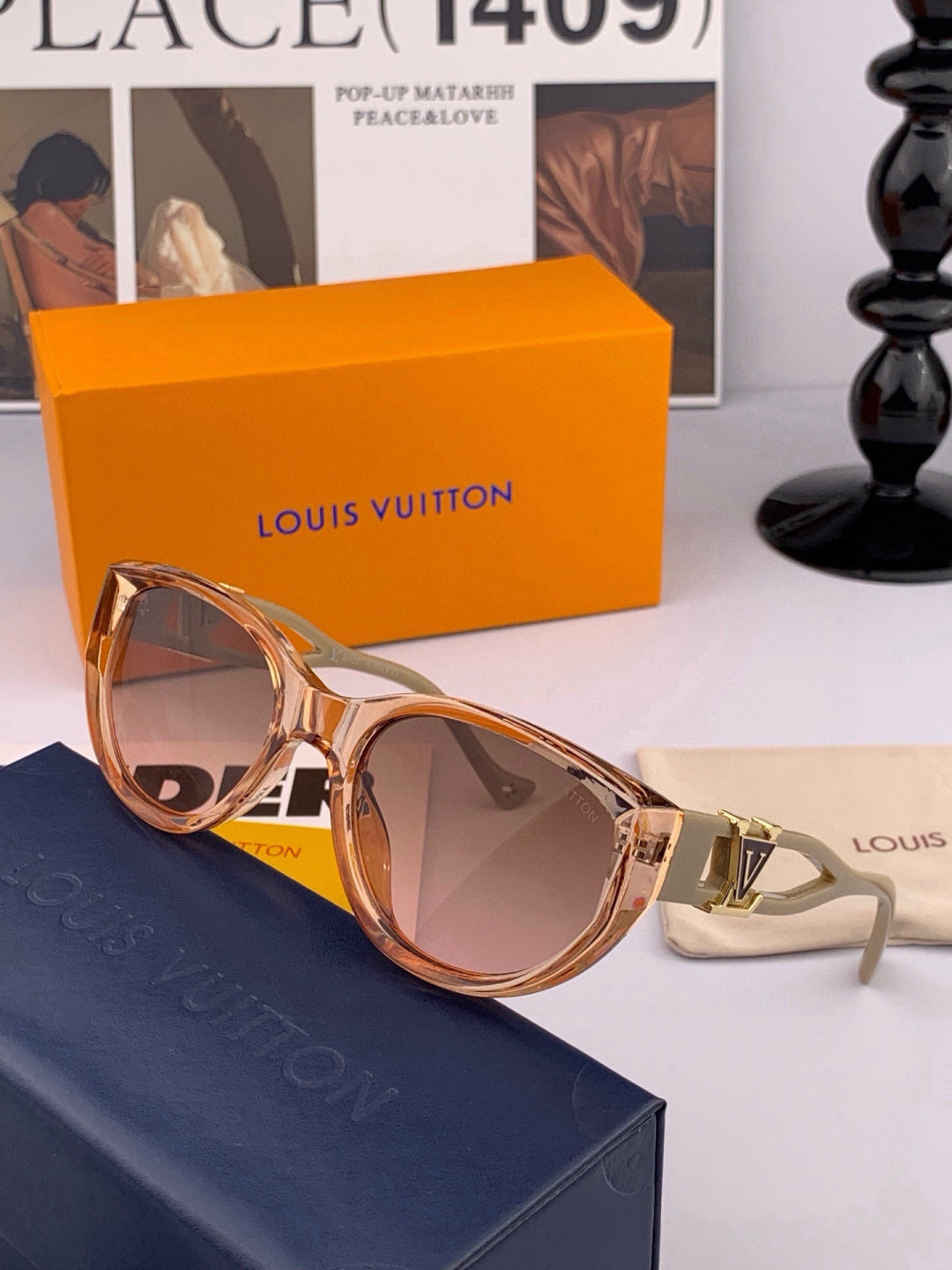 Louis Vuitton L1231 Square Black Lens Sunglasses for Men & Women - 464803 - detail image 3