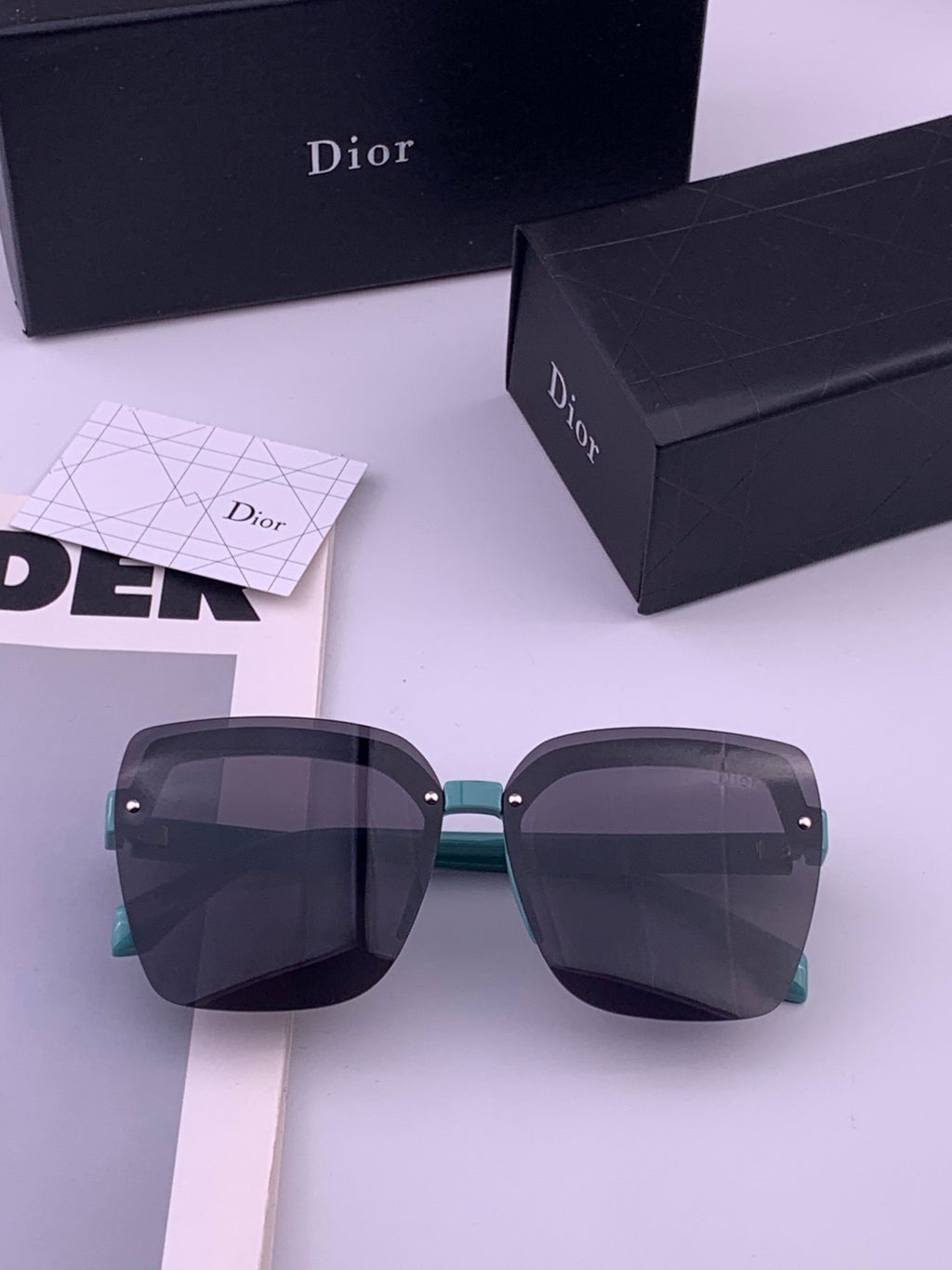 Dior D68000 Polarized Fashion Gold Lens Sunglasses for Men & Women - detail image 4