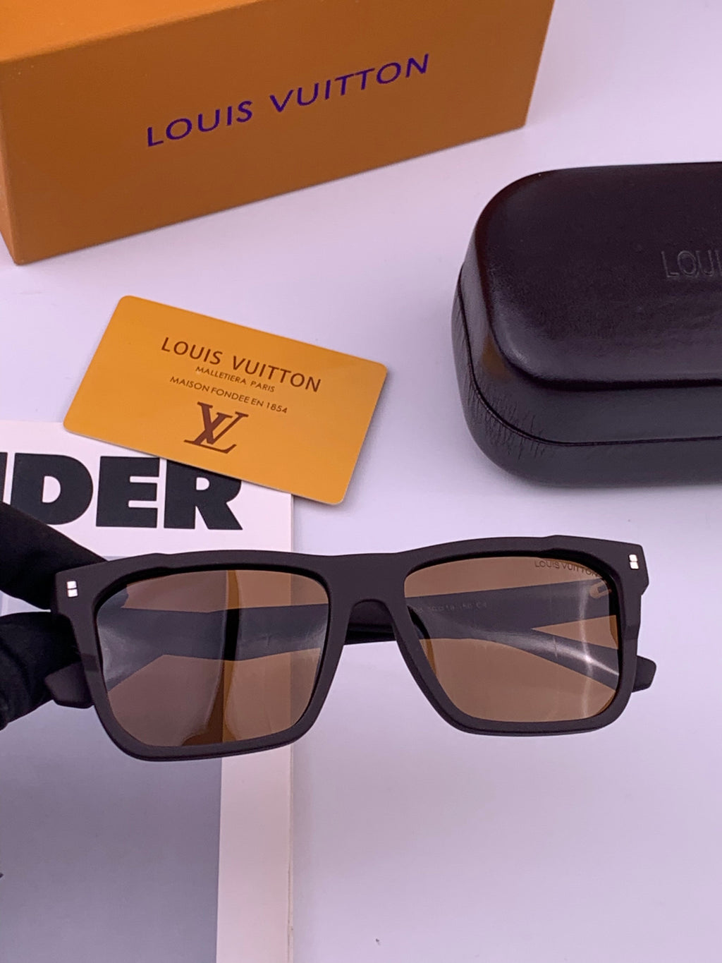 Louis Vuitton L8510 Square Brown Lens Sunglasses for Men & Women - 464789