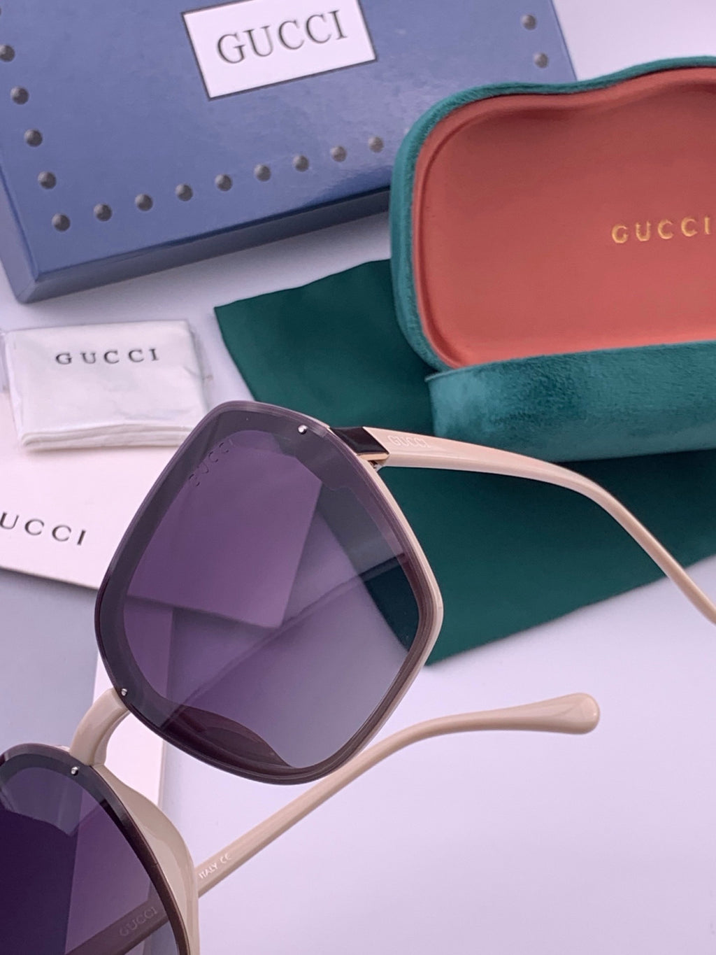 Gucci G313 Square Gold Lens Sunglasses for Men & Women - 465005 - detail image 3
