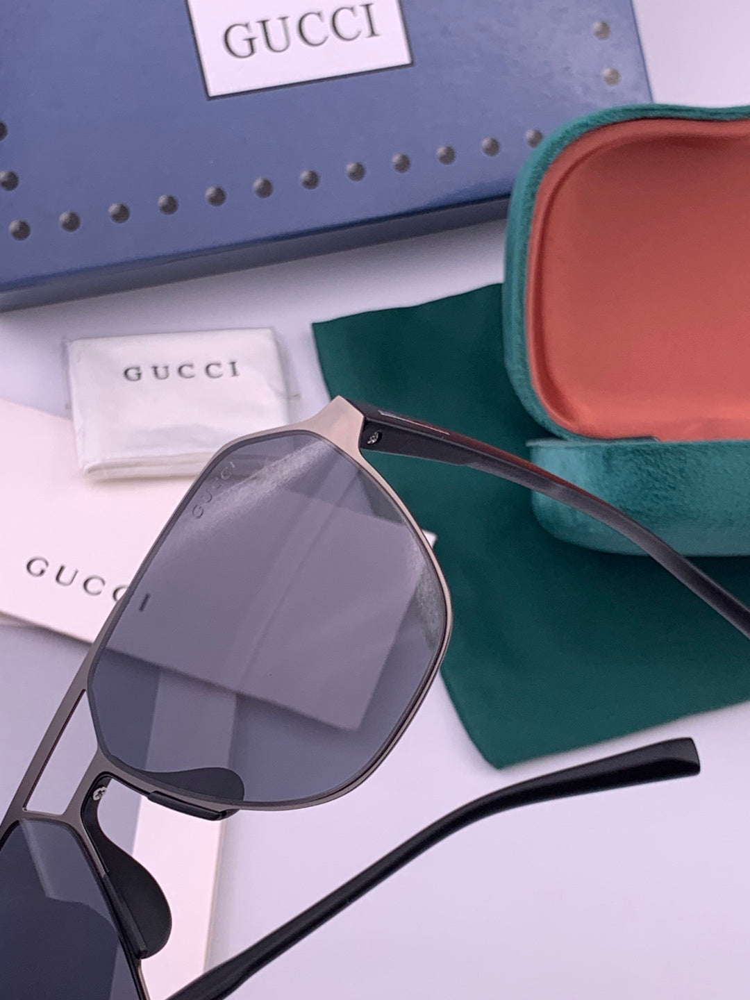 Gucci G3807 Polarized Aviator Gold Lens Sunglasses for Men - 464993 - detail image 3