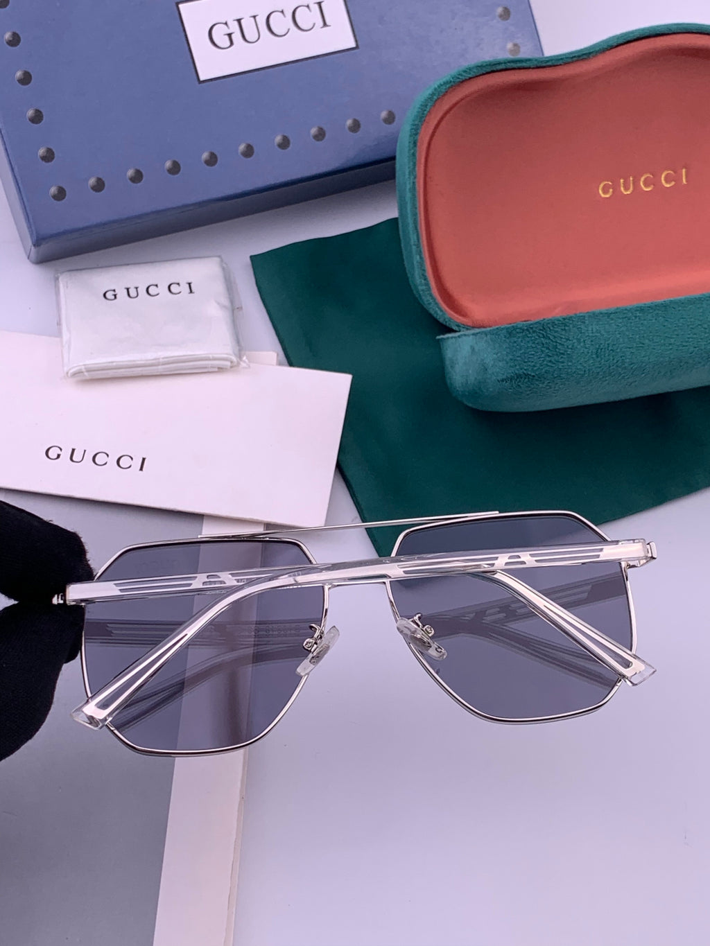 Gucci G01804 Polarized Aviator Gold Lens Sunglasses for Men - 465002 - detail image 5