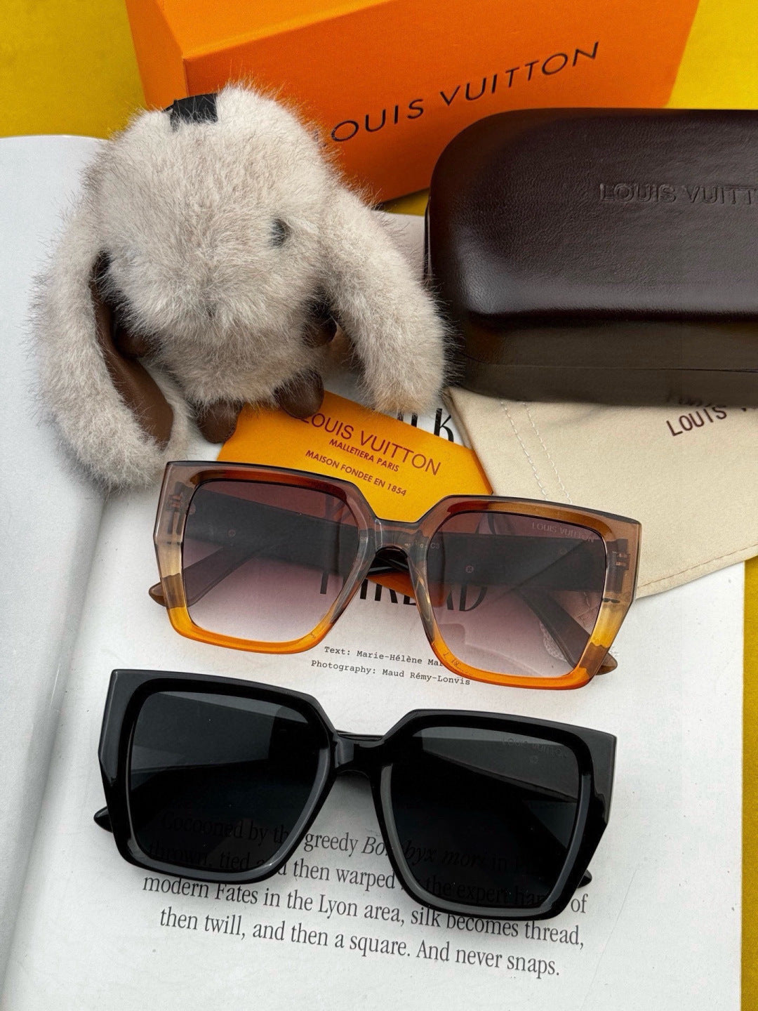 Louis Vuitton L6133 Square Red Lens Sunglasses for Women - detail image 7