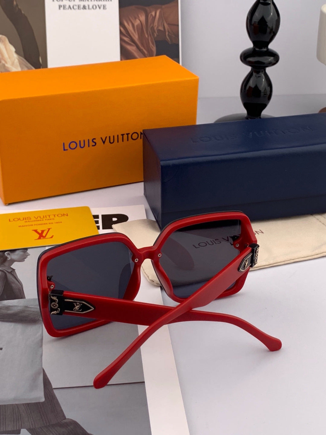 Louis Vuitton L3230 Square Brown Lens Sunglasses for Men & Women - 464695 - detail image 5