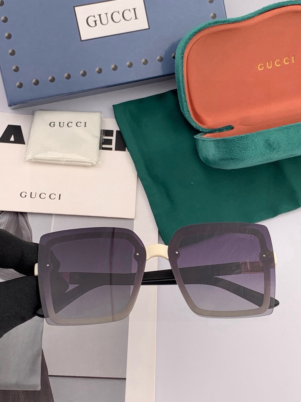 Gucci G9222 Polarized Square Gold Lens Sunglasses for Men & Women - 464894 - detail image 2