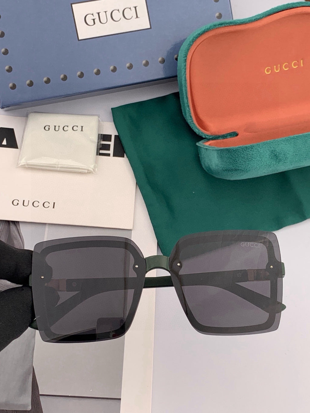 Gucci G9222 Polarized Square Gold Lens Sunglasses for Men & Women - 464894 - detail image 3