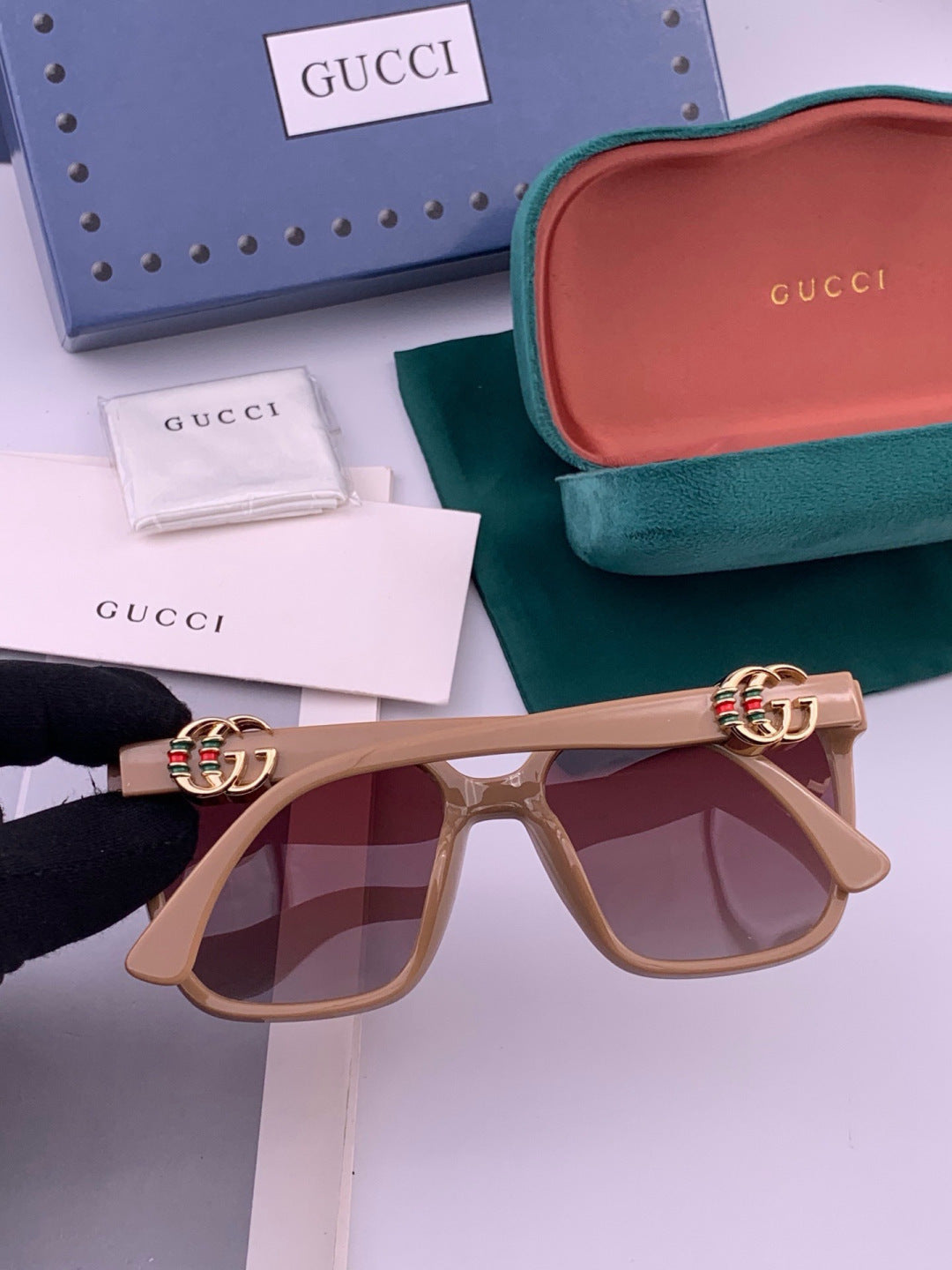 Gucci G0262 Polarized Square Gold Lens Sunglasses for Men & Women - 464895 - detail image 4