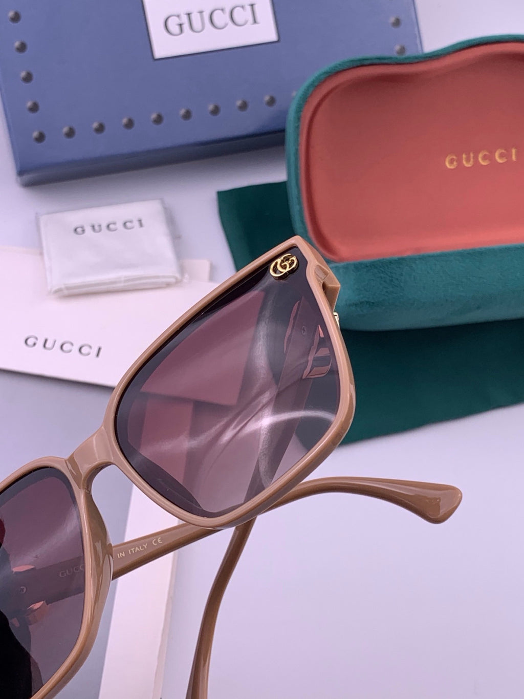 Gucci G0262 Polarized Square Gold Lens Sunglasses for Men & Women - 464895 - detail image 5