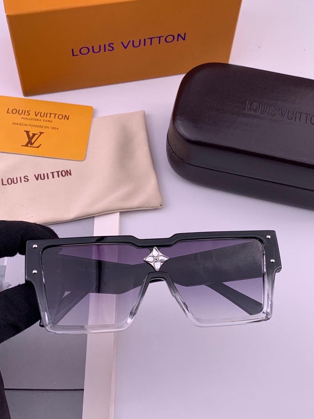 Louis Vuitton L7600 Square Black Lens Sunglasses for Women - 464699