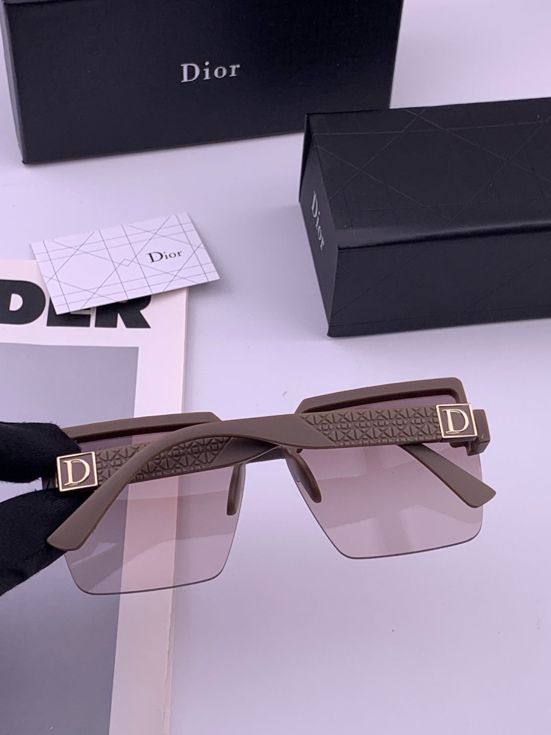 Dior D9805 Square Gold Lens Sunglasses for Men & Women - 465312 - detail image 6