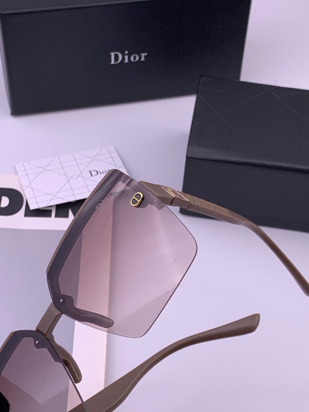 Dior D9805 Square Gold Lens Sunglasses for Men & Women - 465312 - detail image 5