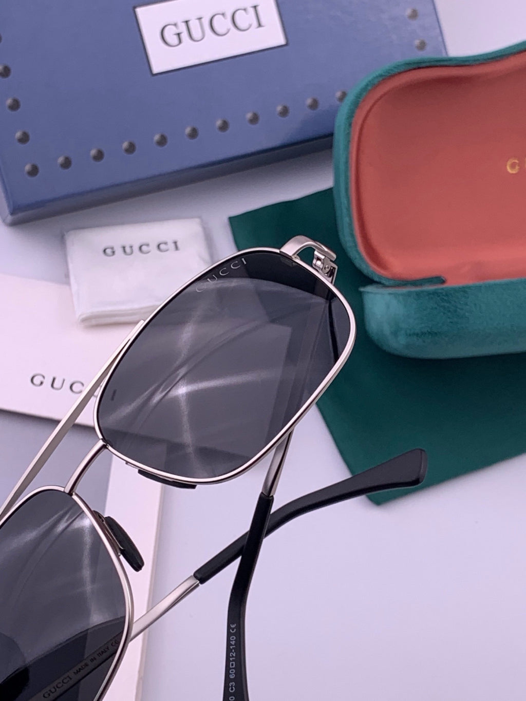Gucci G080666 Polarized Aviator Gold Lens Sunglasses for Men & Women - detail image 5