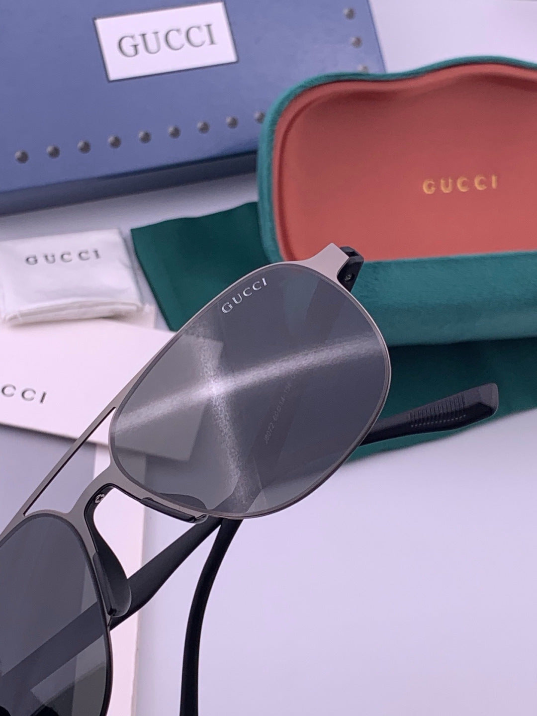 Gucci G2807 Polarized Aviator Black Lens Sunglasses for Men - 464873 - detail image 4