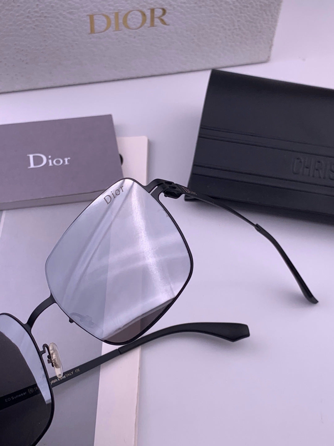 Dior D3908 Fashion Black Lens Sunglasses for Men & Women - 465307 - detail image 6