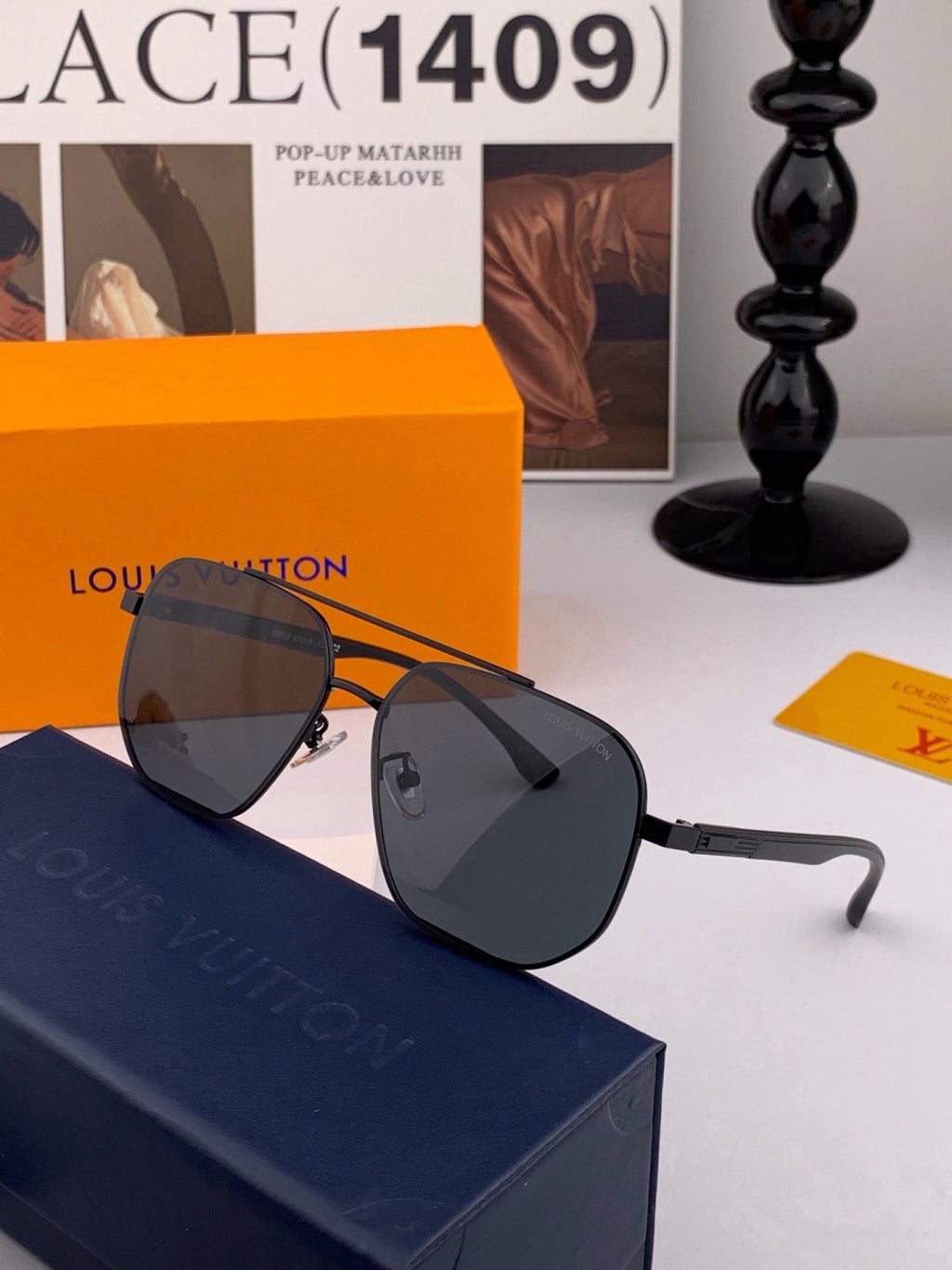 Louis Vuitton L88903 Polarized Aviator Gold Lens Sunglasses for Men