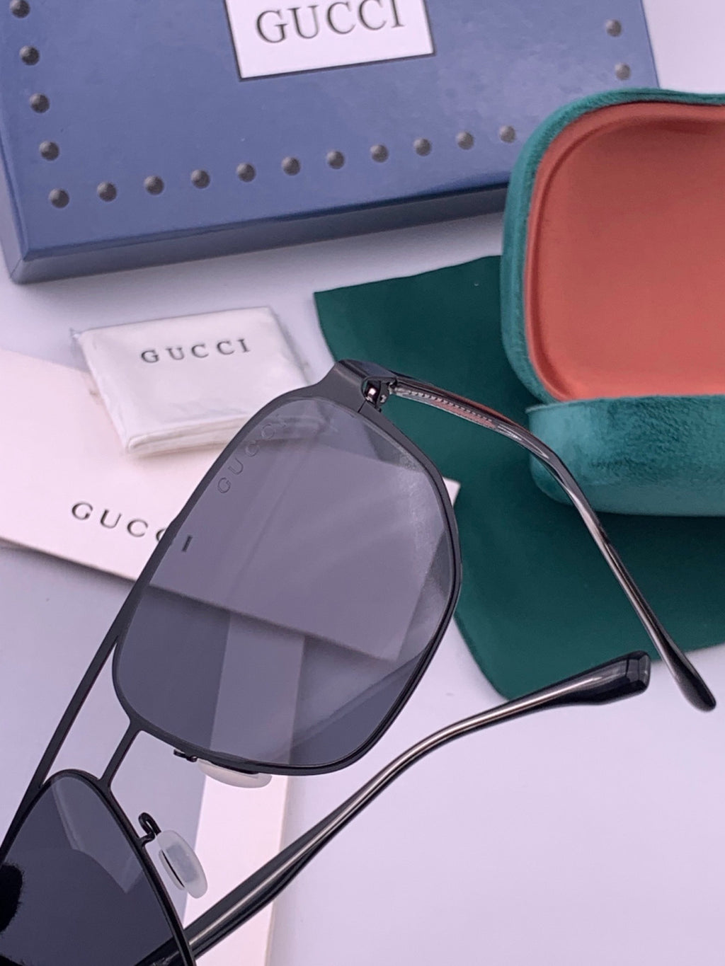 Gucci G3380 Polarized Aviator Gold Lens Sunglasses for Men - 464889 - detail image 3