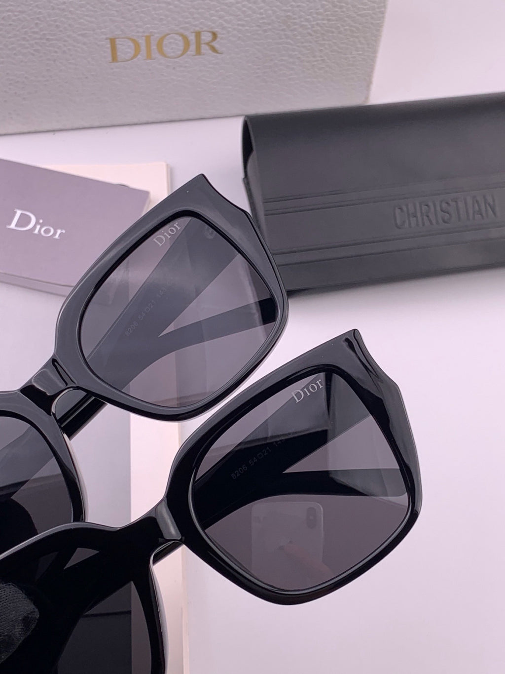 Dior CD6820 Polarized Square Black Lens Sunglasses for Women - detail image 5