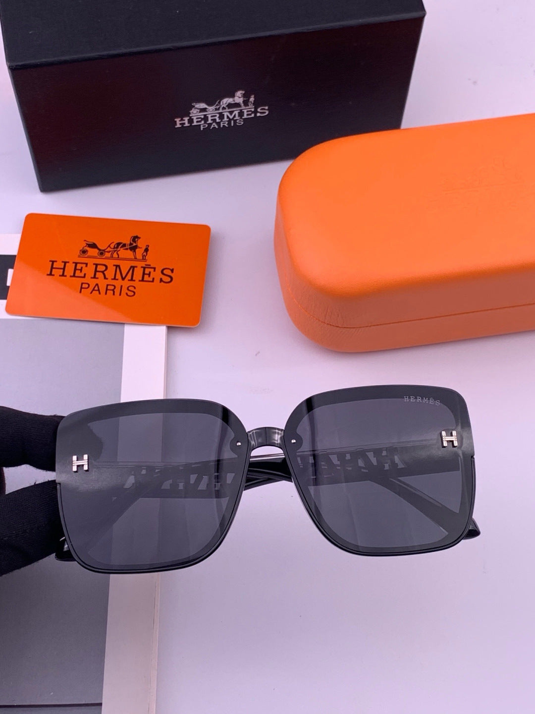 Hermès H7993 Square Black Lens Sunglasses for Men & Women