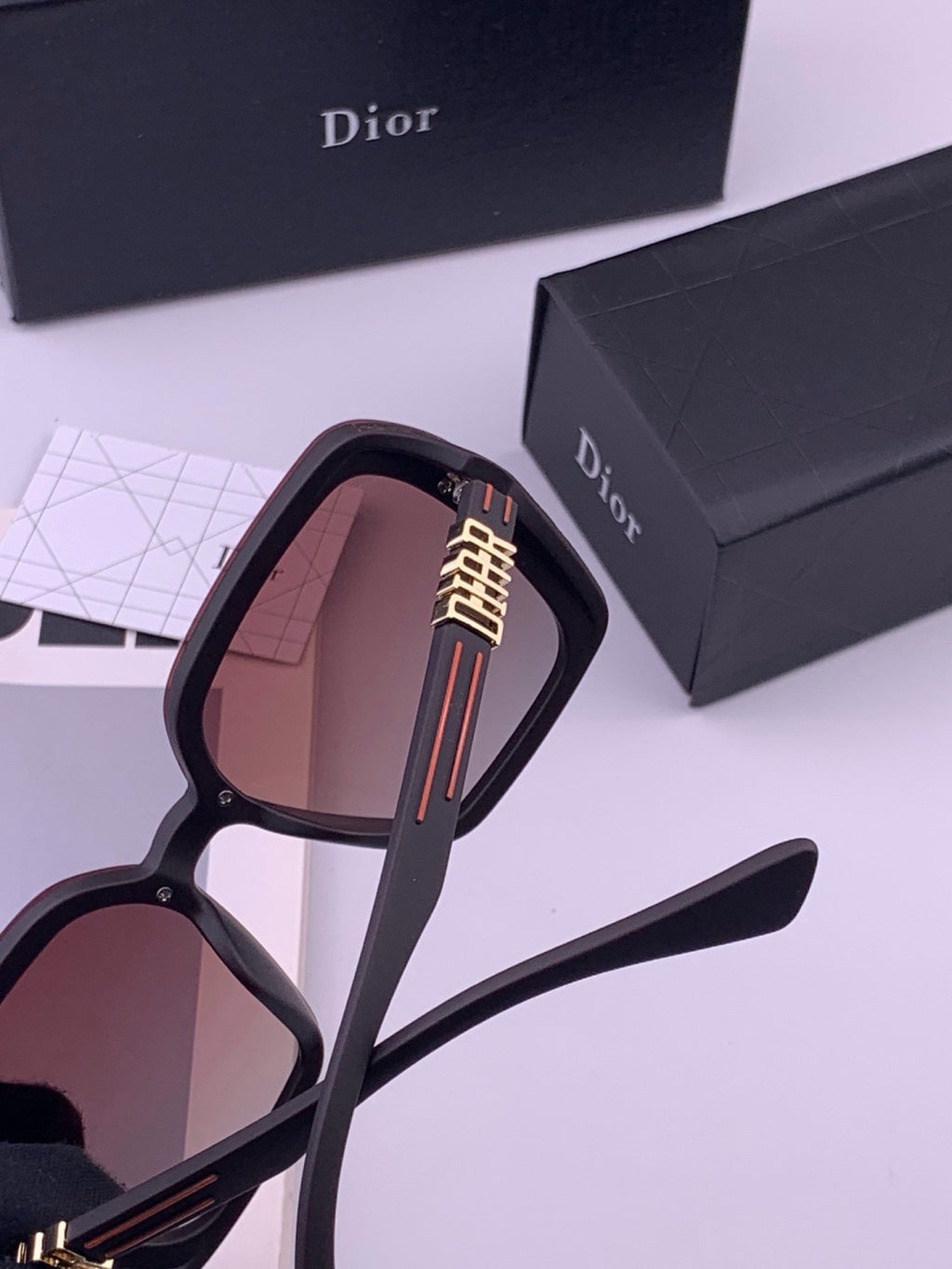 Dior CD3290 Polarized Square Gold Lens Sunglasses for Women - detail image 4