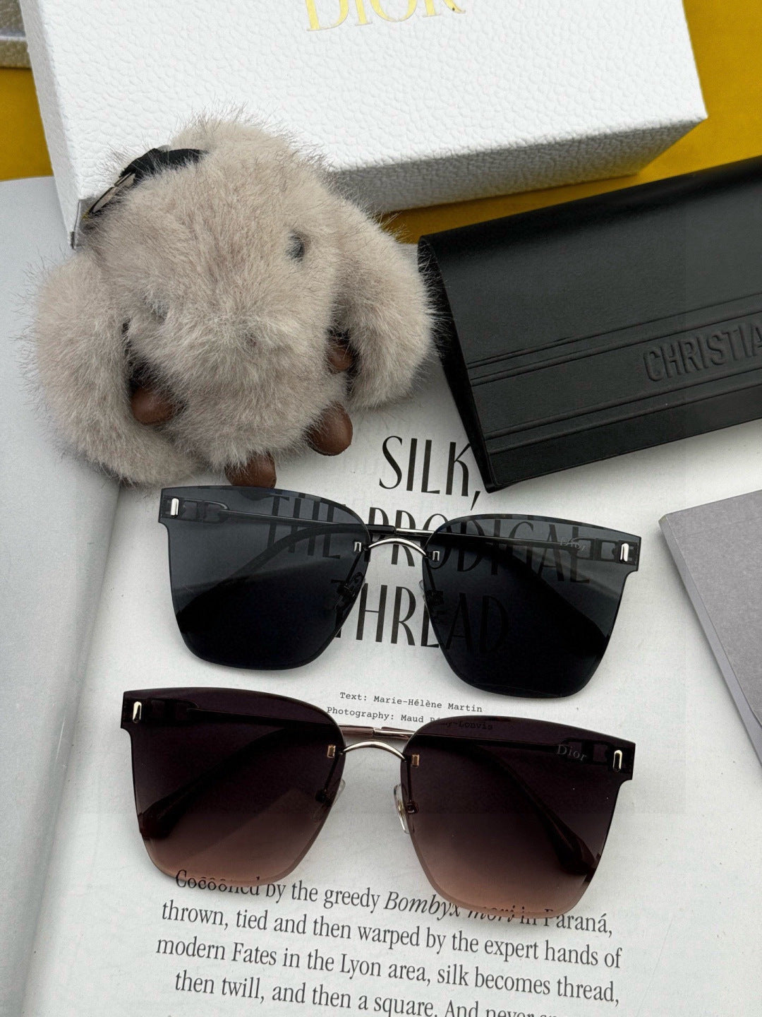 Dior CD4641 Polarized Rimless Gold Lens Sunglasses for Men & Women - detail image 6