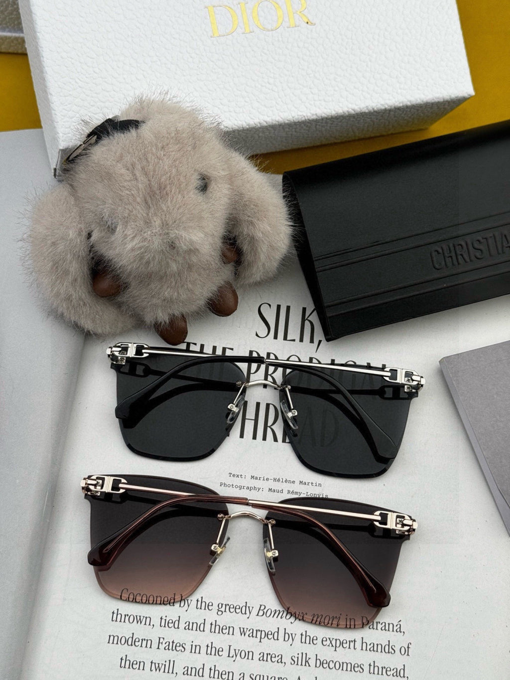 Dior CD4641 Polarized Rimless Gold Lens Sunglasses for Men & Women - detail image 5