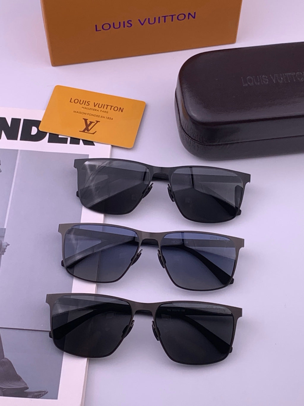 Louis Vuitton L216 Fashion Gold Lens Sunglasses for Men & Women - 493197 - detail image 7