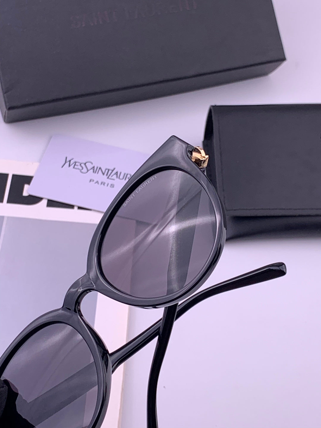 Saint Laurent 47721 Polarized Fashion Gold Lens Sunglasses for Men & Women - detail image 5