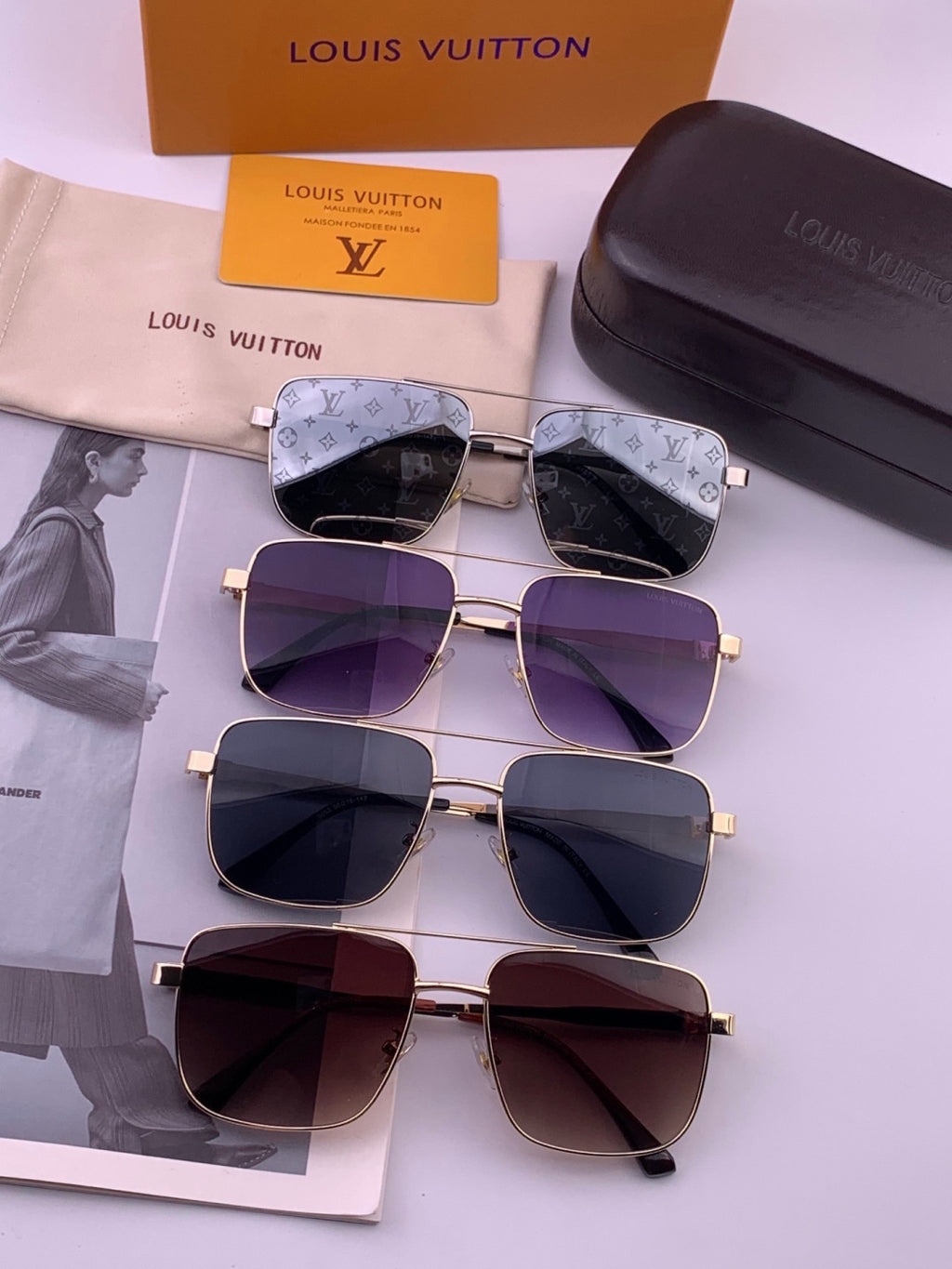 Louis Vuitton L3905 Aviator Gray Lens Sunglasses for Men & Women - 493119 - detail image 7