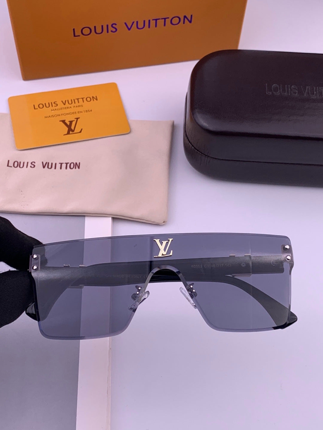 Louis Vuitton L36000 Oversized Blue Lens Sunglasses for Men & Women
