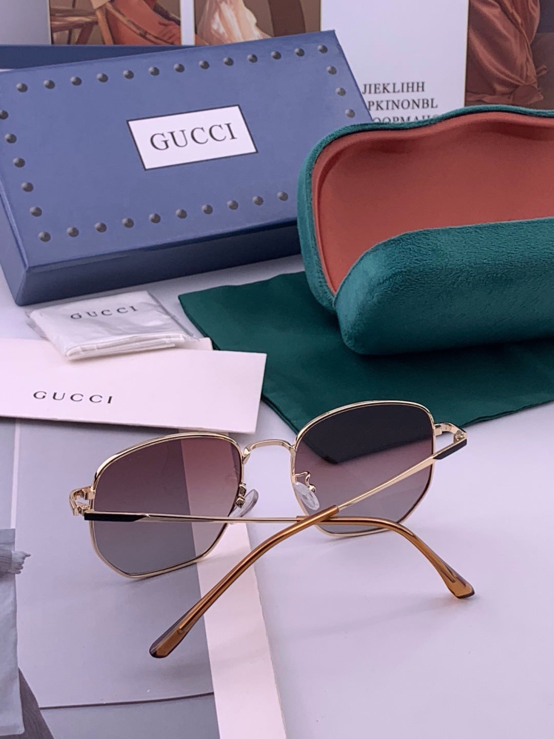 Gucci G9810 Polarized Oversized Black Lens Sunglasses for Men & Women - detail image 3