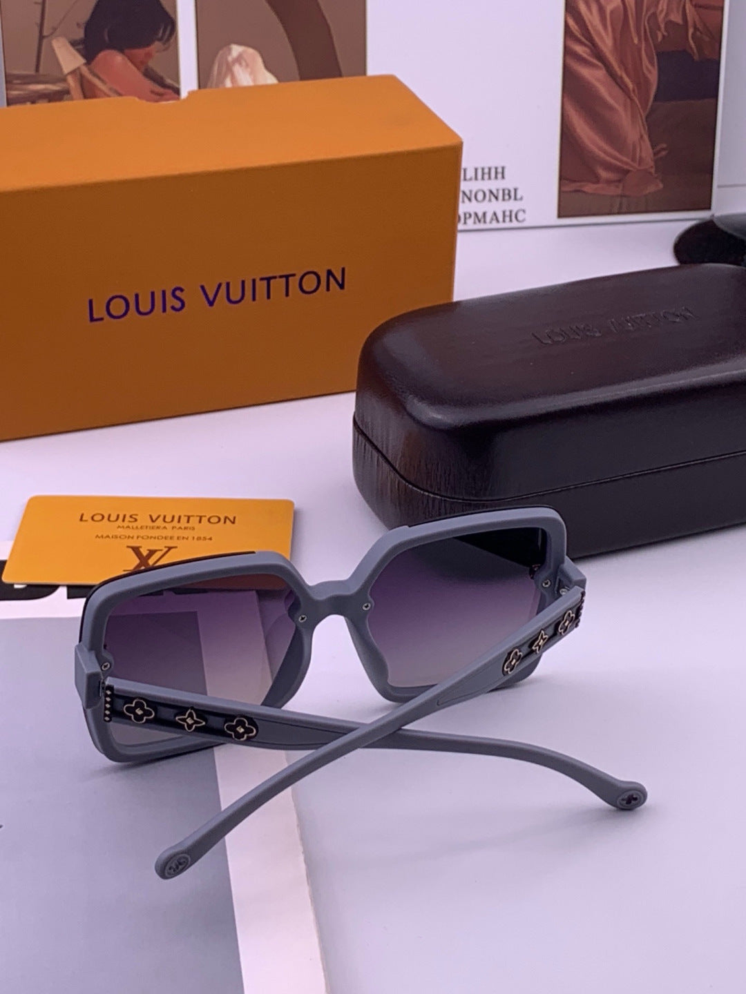 Louis Vuitton L5710 Polarized Square Gold Lens Sunglasses for Men & Women - detail image 6