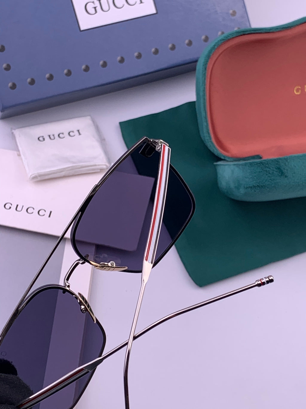 Gucci G152 Polarized Aviator Gold Lens Sunglasses for Men & Women - 486407 - detail image 4